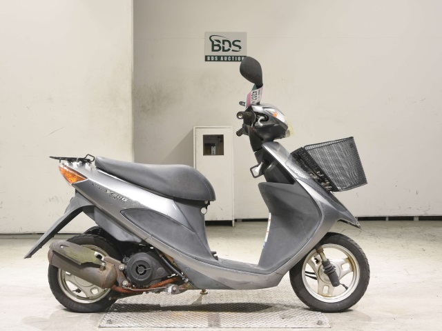 Suzuki ADDRESS V50
