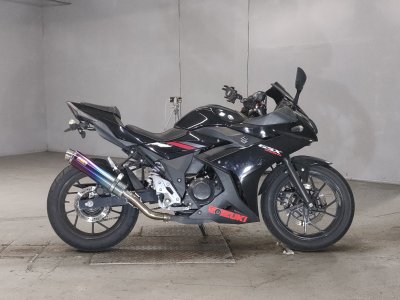 Suzuki GSX250R