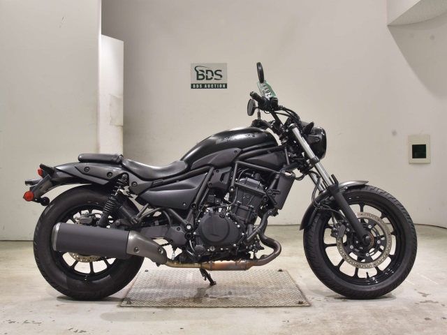 Kawasaki ELIMINATOR400-3