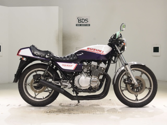 Suzuki GSX400F