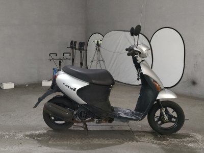 Suzuki LETS4
