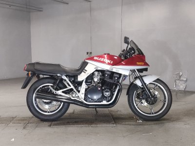 Suzuki GSX1100S KATANA