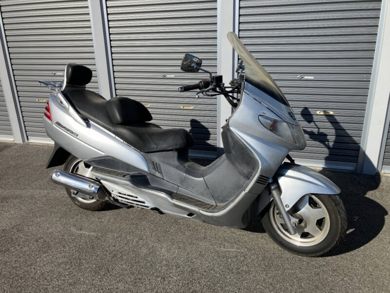 Suzuki SKYWAVE 250