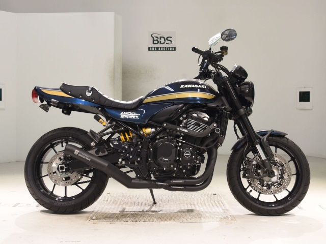 Kawasaki Z900RS
