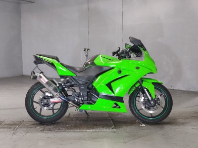 Kawasaki NINJA250R