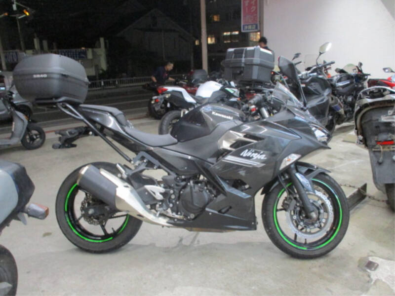 Kawasaki NINJA250