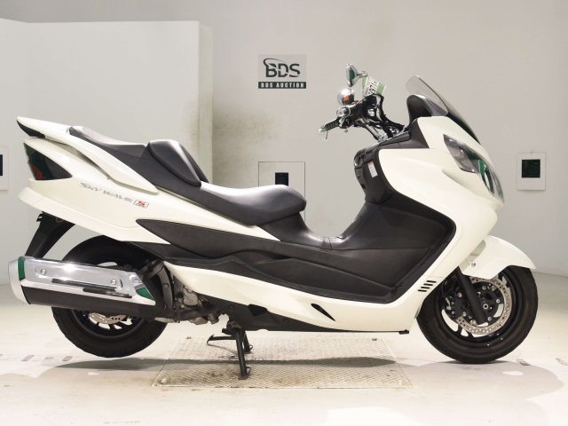 Suzuki SKYWAVE 400S