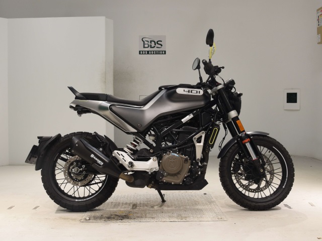 Husqvarna SVARTPILEN 401