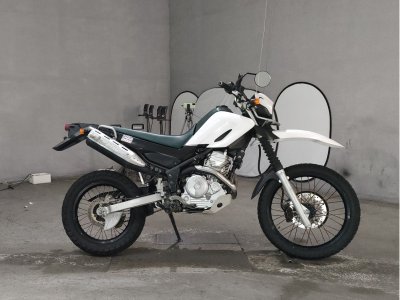 Yamaha SEROW XT250