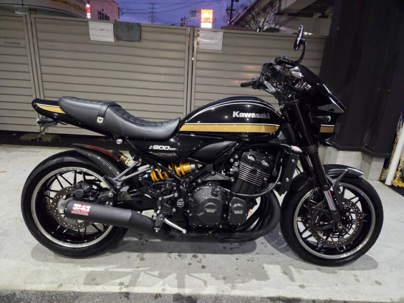 Kawasaki Z900RS