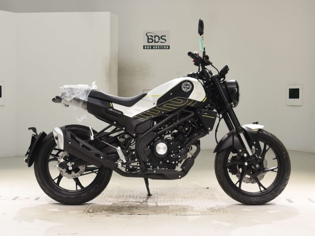 Benelli LEONCINO 125