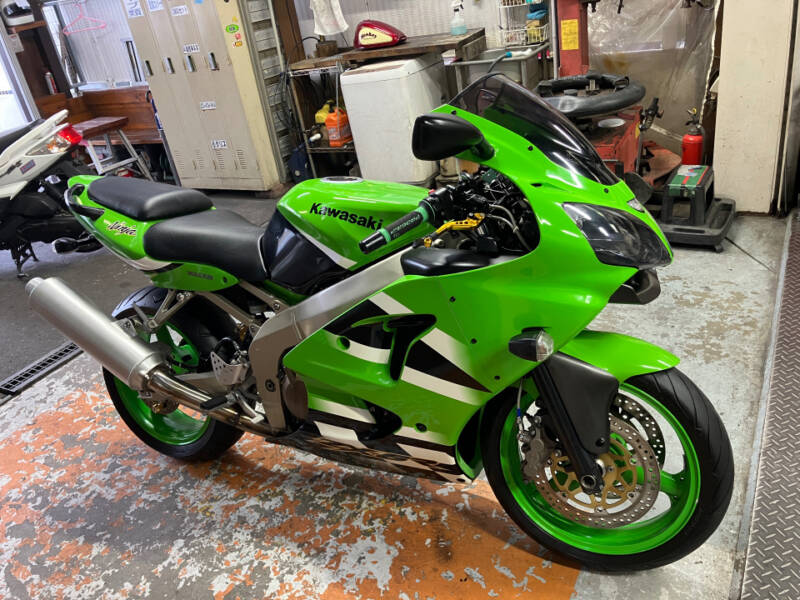 Kawasaki NINJA ZX-6R