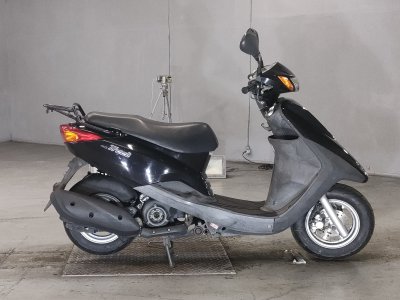 Yamaha AXIS TREAT