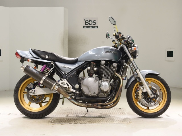Kawasaki ZEPHYR1100
