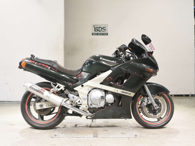 Kawasaki ZZ-R400
