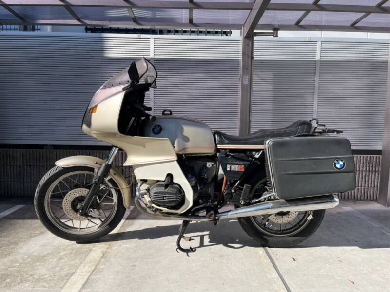 BMW R100RS