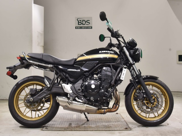 Kawasaki Z650RS