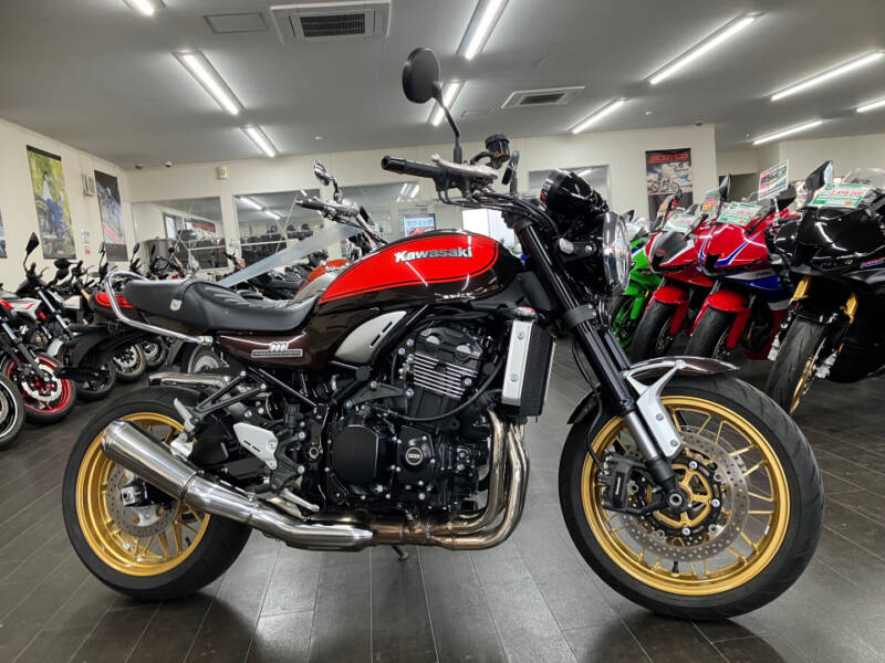 Kawasaki Z900RS