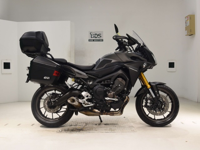Yamaha MT-09 TRACER