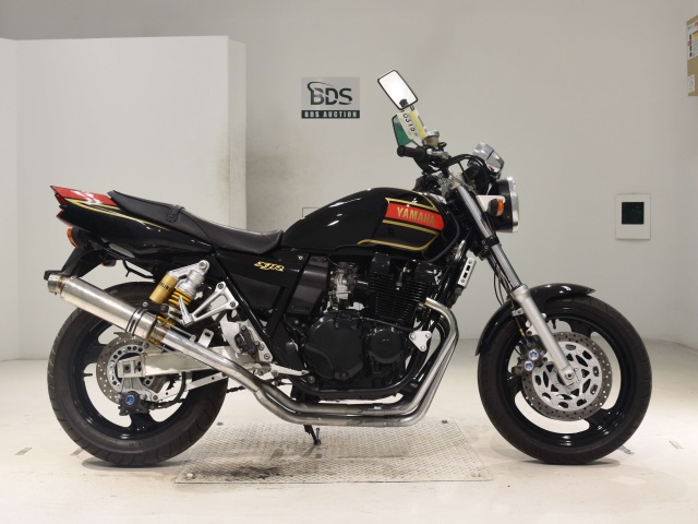 Yamaha XJR400