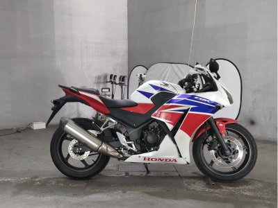 Honda CBR250R