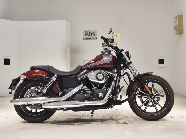 HD STREETBOB FXDB1580