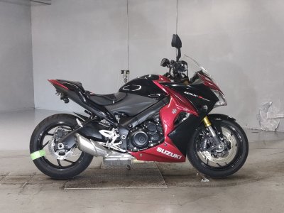 Suzuki GSX-S1000F