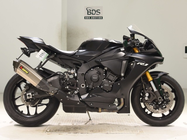 Yamaha YZF-R1