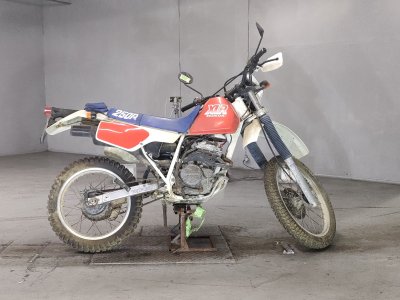 Honda XLR250R