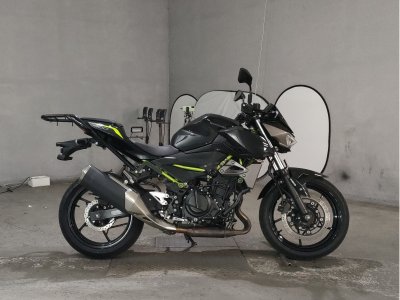 Kawasaki Z400