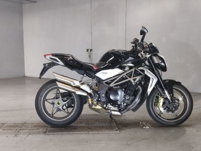 MV Agusta ﾌﾞﾙﾀｰﾚ990R
