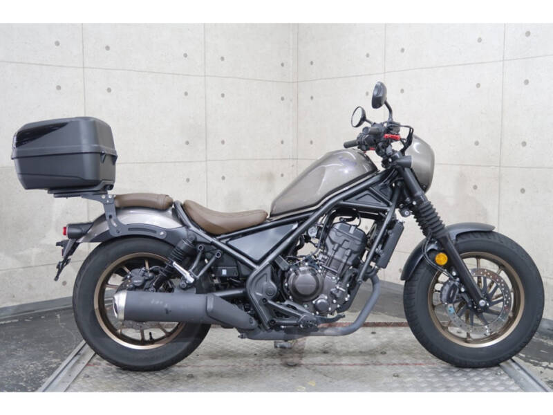 Honda REBEL S CMX250