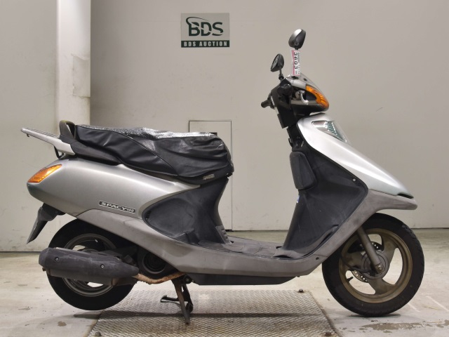 Honda SPACY100