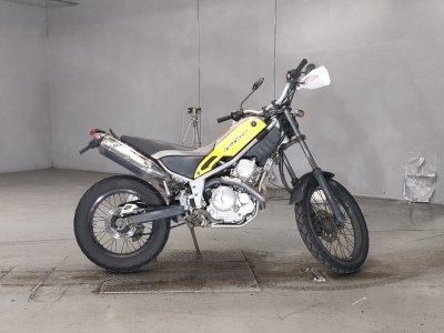 Yamaha TRICKER