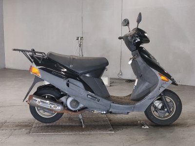 Suzuki VEXTER 150
