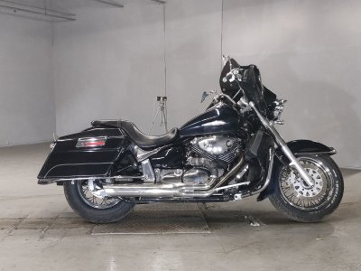 Suzuki INTRUDER 400 CLASSIC