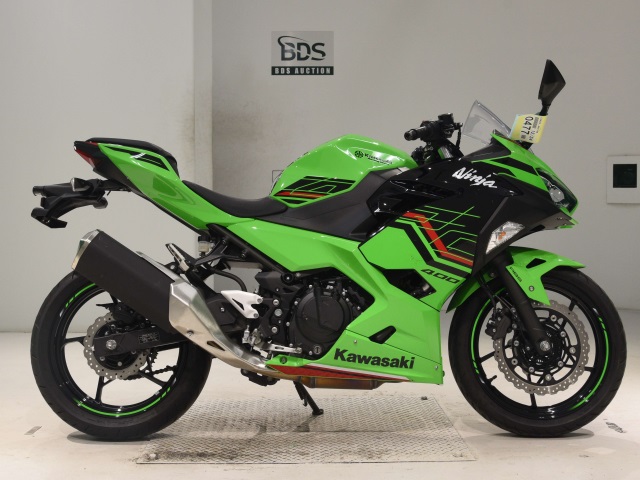 Kawasaki NINJA400