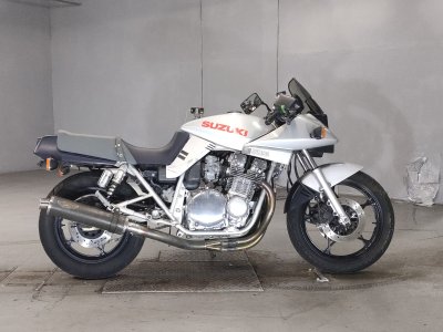 Suzuki GSX1100S KATANA