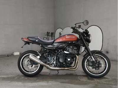 Kawasaki Z900RS