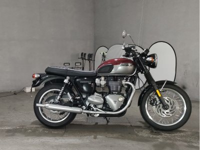 Triumph T120 BONNEVILLE
