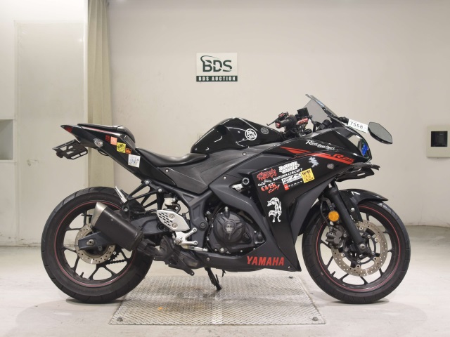 Yamaha YZF-R25