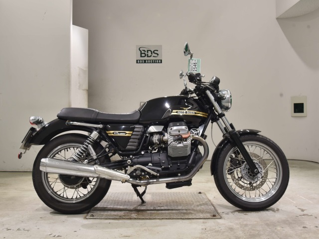 Moto Guzzi V7 CAFE CLASSIC