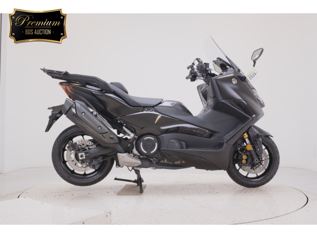 Yamaha T-MAX560