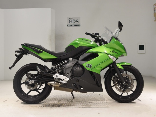 Kawasaki NINJA400R
