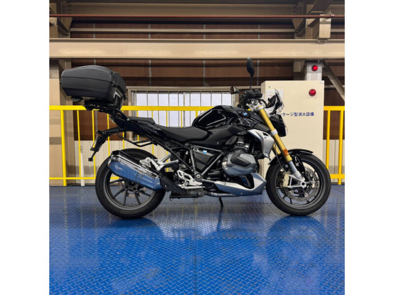 BMW R1250R