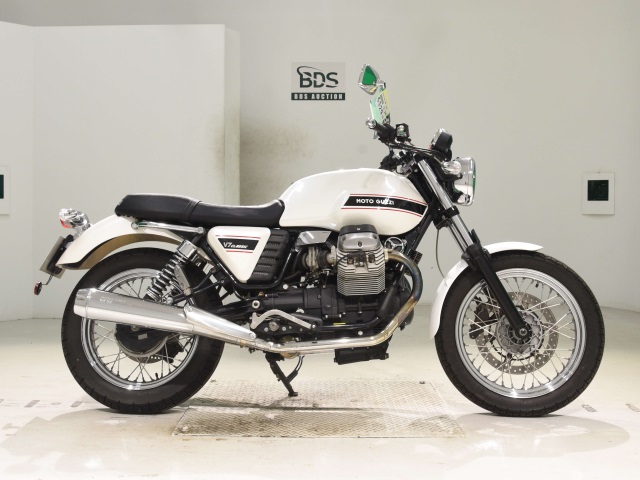 Moto Guzzi V7 CAFE CLASSIC