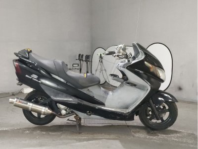 Suzuki SKYWAVE 250SS
