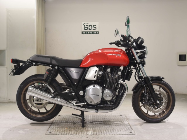Honda CB1100RS