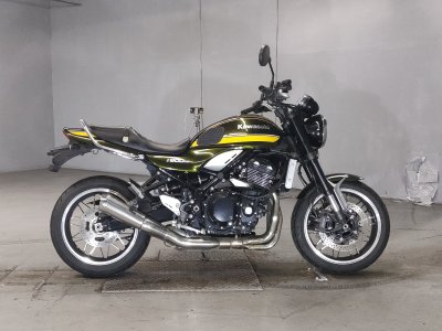 Kawasaki Z900RS