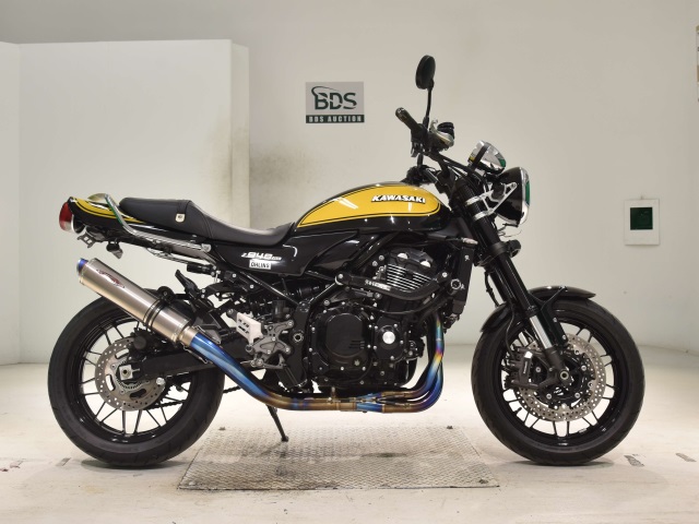 Kawasaki Z900RS